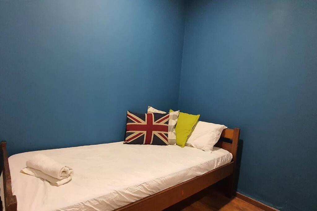 Lovely Jazz 1 3Bedrooms With 2 Card Lv9 Kuching Exterior foto
